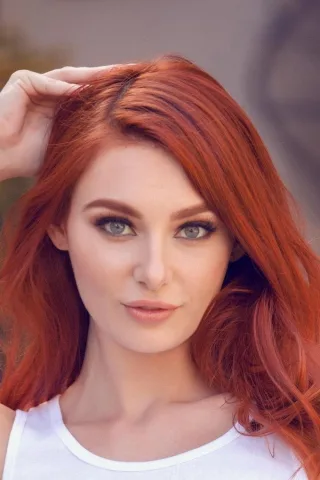 Lacy Lennon