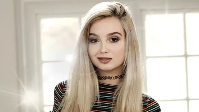 Lexi Lore