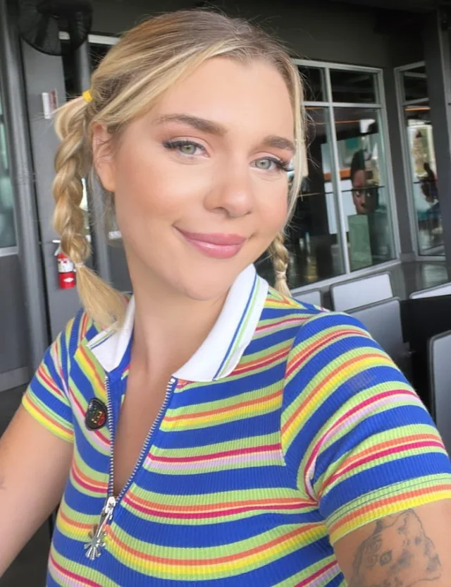 Gabbie Carter