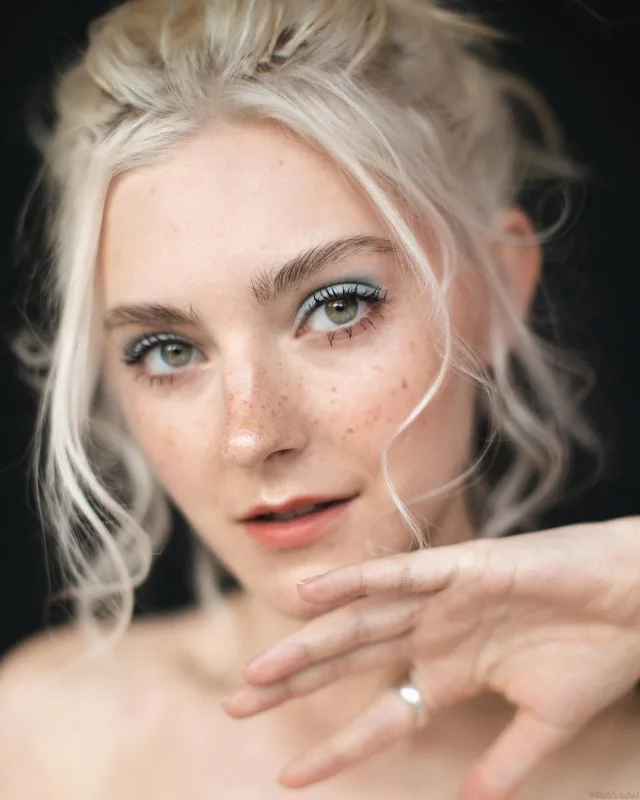 Eva Elfie