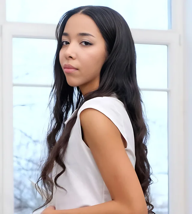 Lia Lin portrait