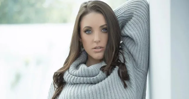 Angela White
