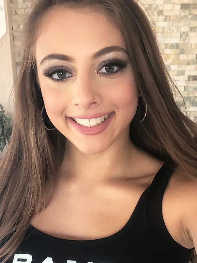 Gia Derza portrait