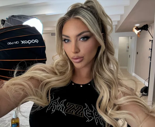 Kayley Gunner