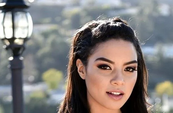 Maya Bijou